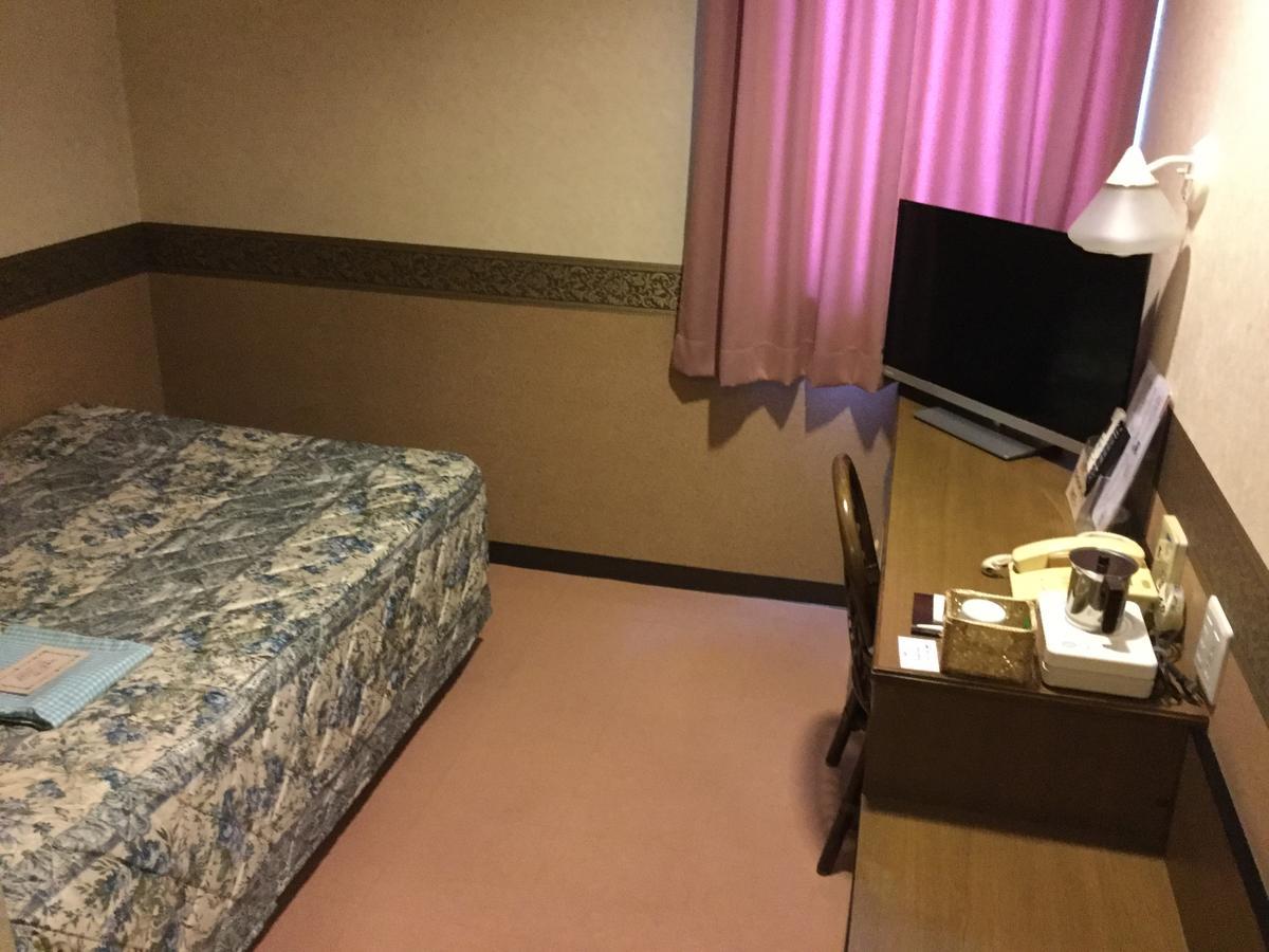 Maebashi Business Hotel Luka Экстерьер фото